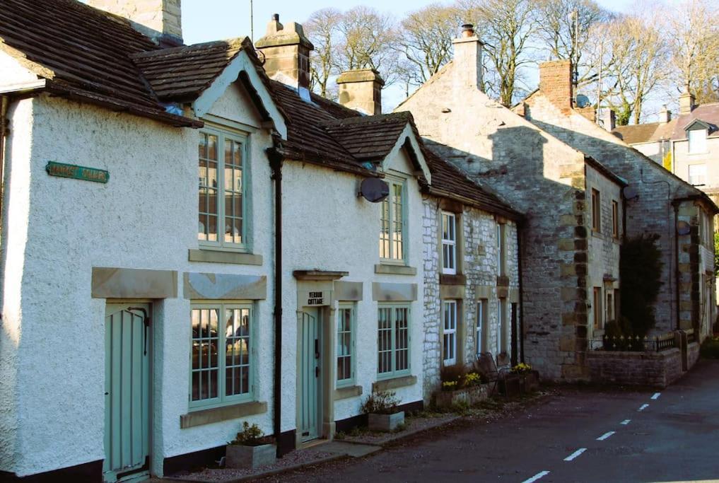 Gorgeous Cozy Cottage With A Heritage Feel, Walks, Pubs & Wood Burner Tideswell Exterior photo